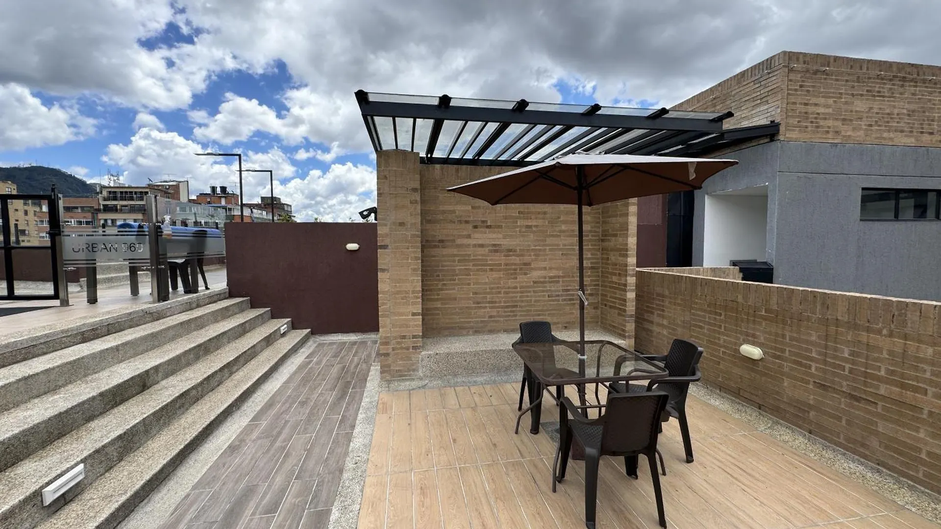 Moderno Apto En Chapinero, A Pasos Del Parque De Los Hippies Con Piscina, Gimnasio Y Zonas Comunes Bogota